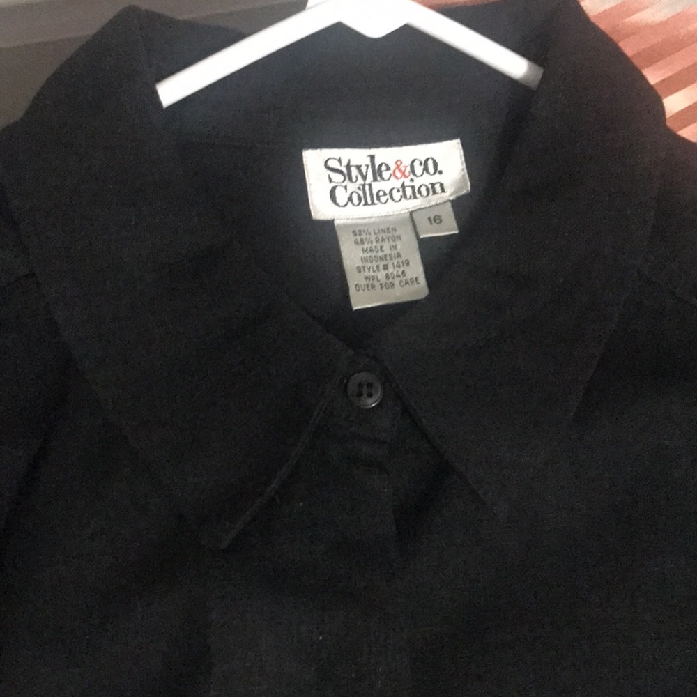 Style&Co Collection black linen/rayon 3/4 sleeve hidden buttons blouse